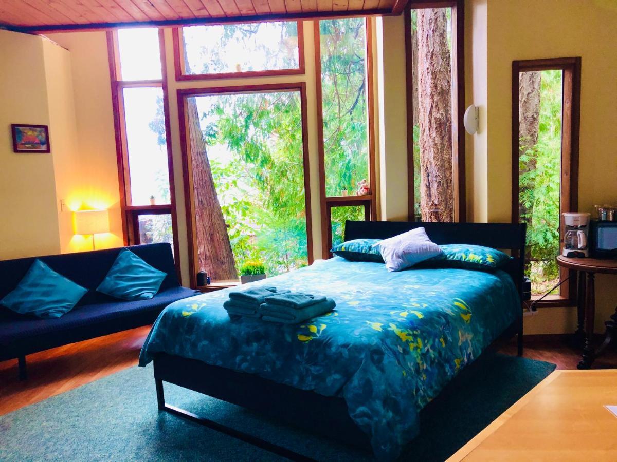 Serenity By The Sea Retreats Montague Harbour Ngoại thất bức ảnh
